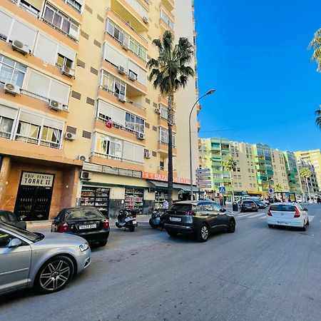 Elegant Studio With Pool And Seaview Torremolinos Exteriör bild