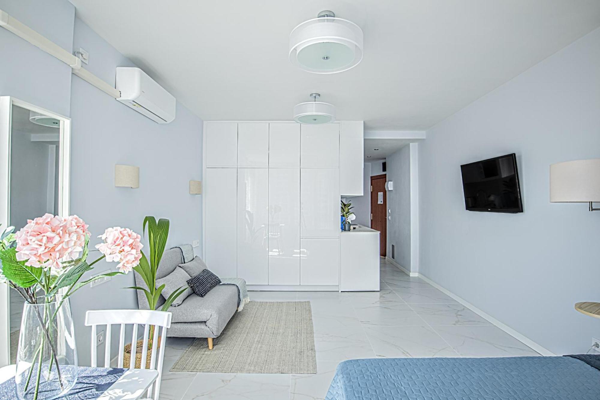 Elegant Studio With Pool And Seaview Torremolinos Exteriör bild