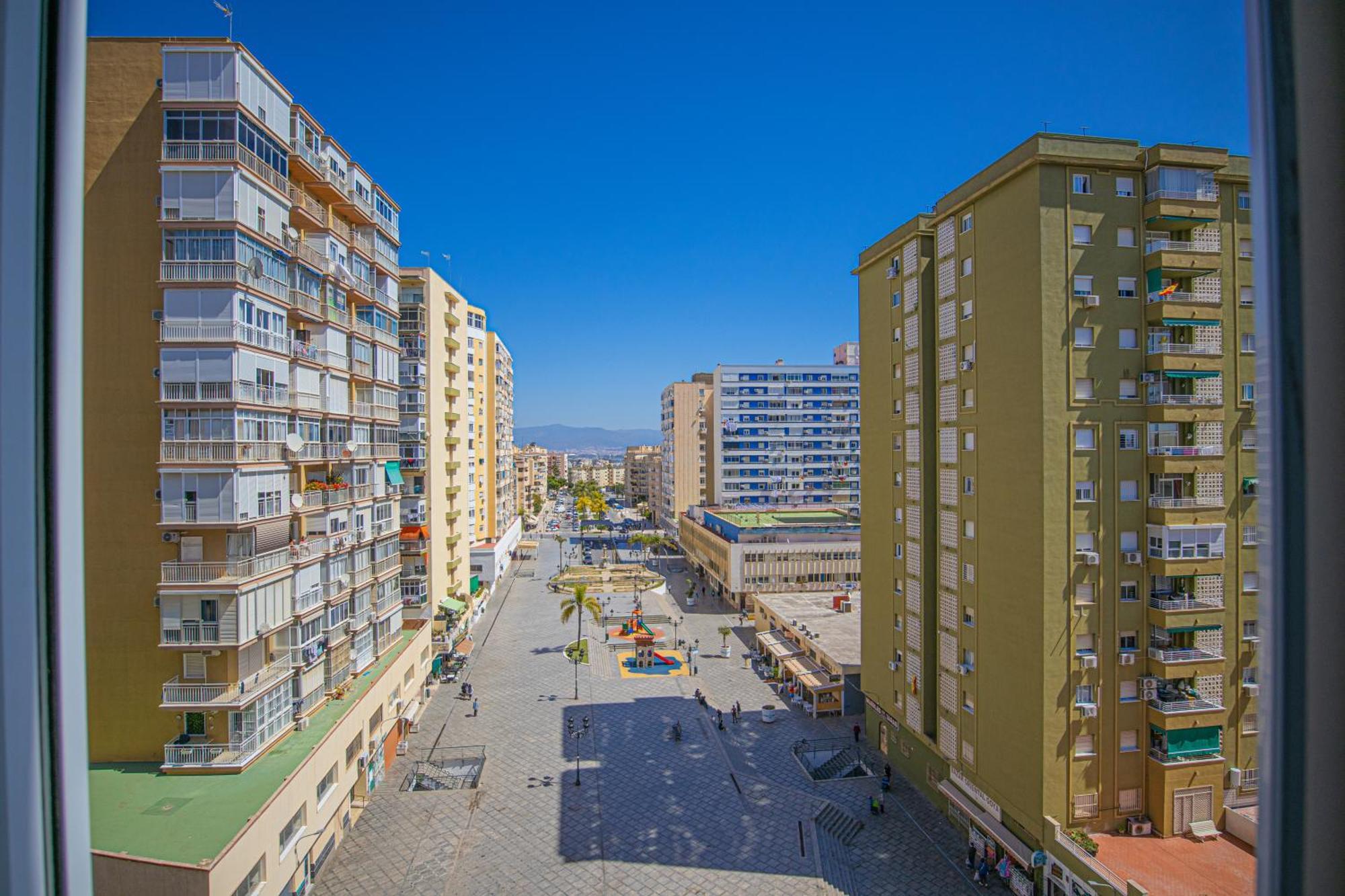 Elegant Studio With Pool And Seaview Torremolinos Exteriör bild